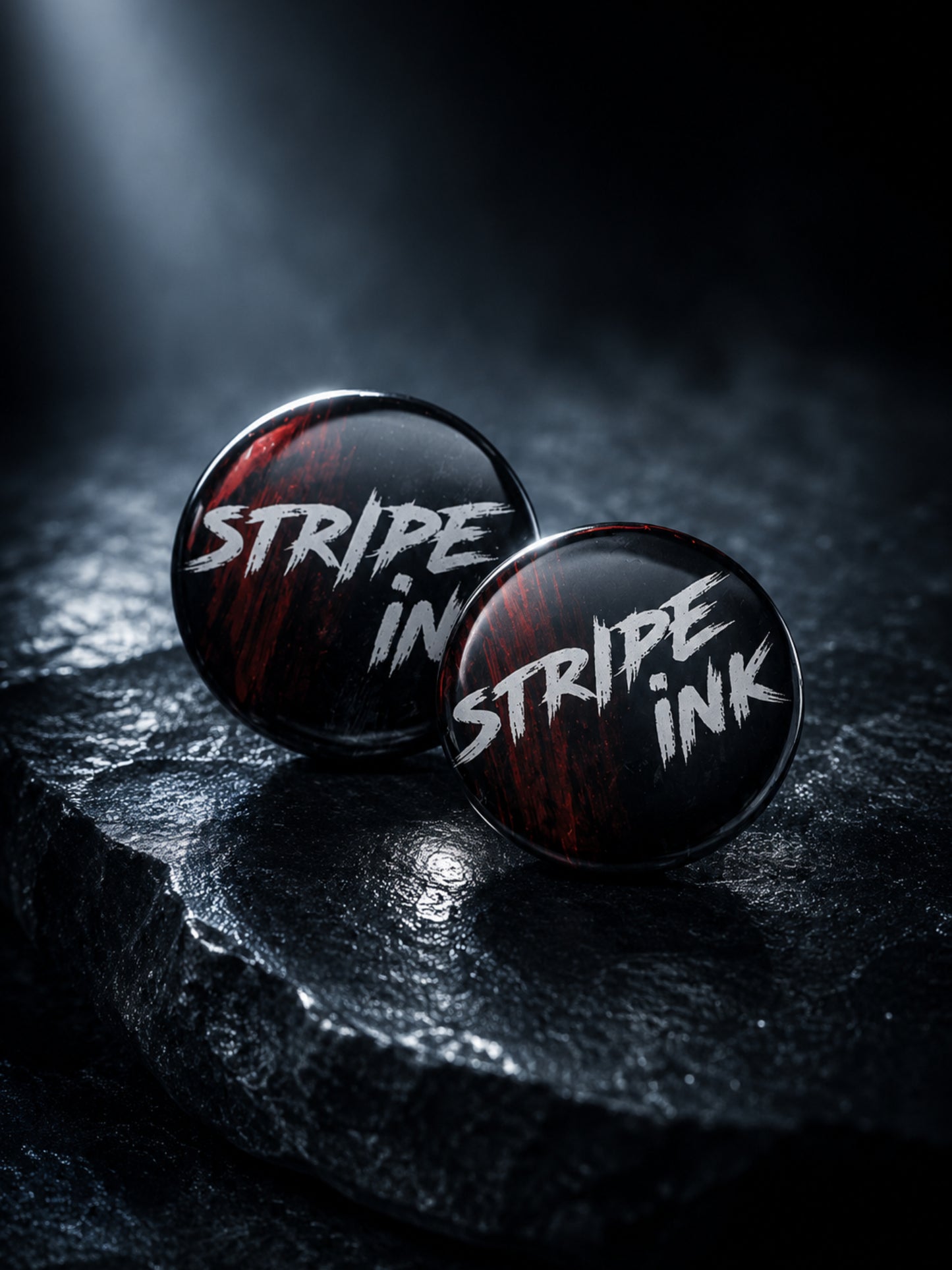 Placka Stripe Ink